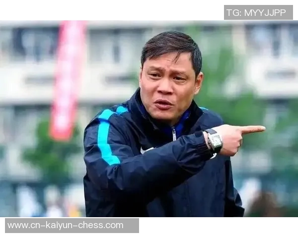 欧洲亚军世俱杯首战失利引发热议范志毅杨晨调侃王钰栋前景光明