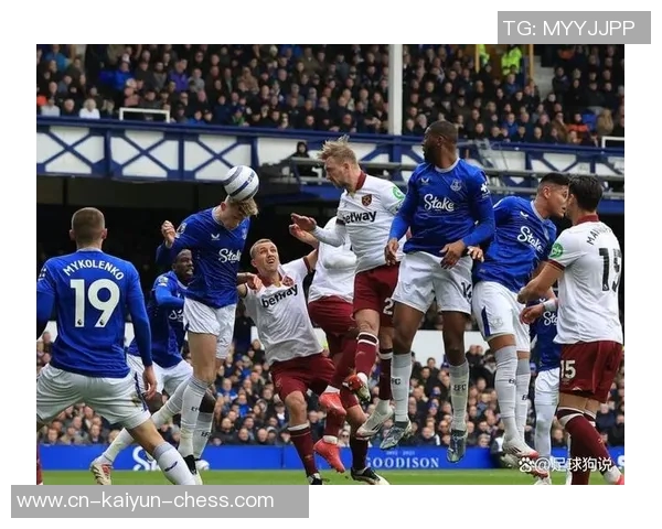 埃弗顿主场迎战曼城争夺英超关键三分的精彩对决